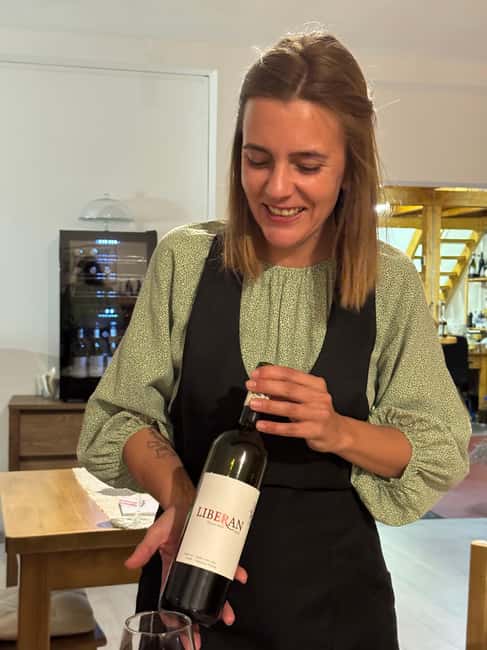 Pelješac wine tasting and local winery visit - How to fit it into a day in Ston