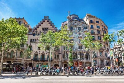 Penedes Wine & Cava Tasting & 4WD Vineyards Tour from Barcelona
