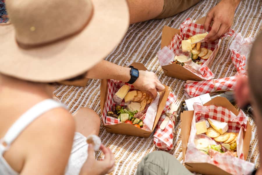 Pokolbin: Picnic & Wine Tasting at Audrey Wilkinson Vineyard - How the 90-minute timing works