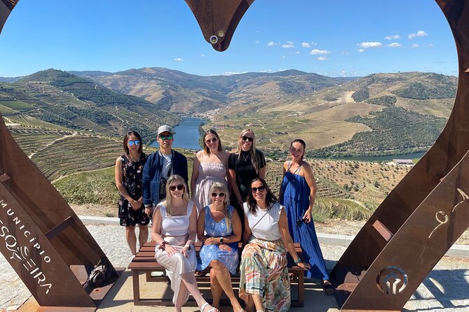 Porto: Douro Valley, 2 Wine Regions, Sommelier, Boat Trip & Lunch - Lunch in Pinhão with Douro wine