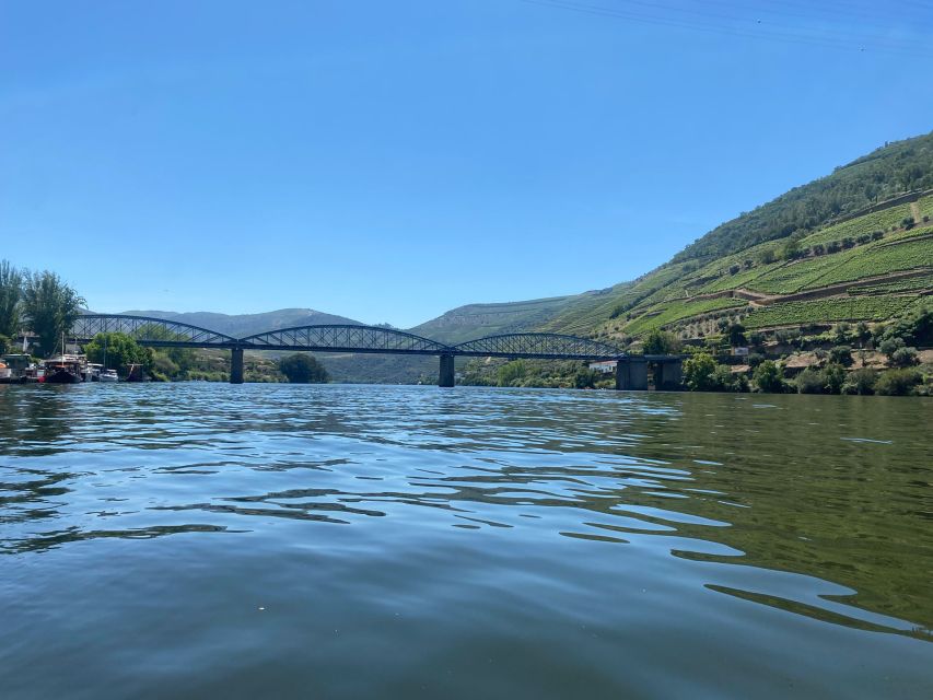 Porto: Douro Valley Private Tour 2 Vineyards & River Cruise - Why the Douro Valley Makes a Fine Full-Day Trip
