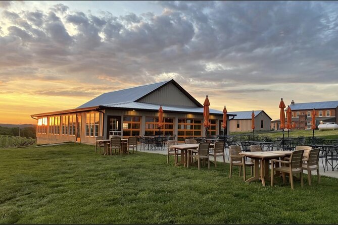 Private Day Trip to Missouri Wine Country - Chandler Hill offers the day’s most polished setting