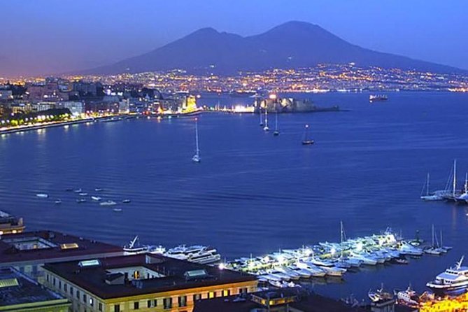 Private Full-Day Tour to Pompeii and Mt. Vesuvius with Winery Visit - Pompeii rewards a guide, but two hours is only a taste
