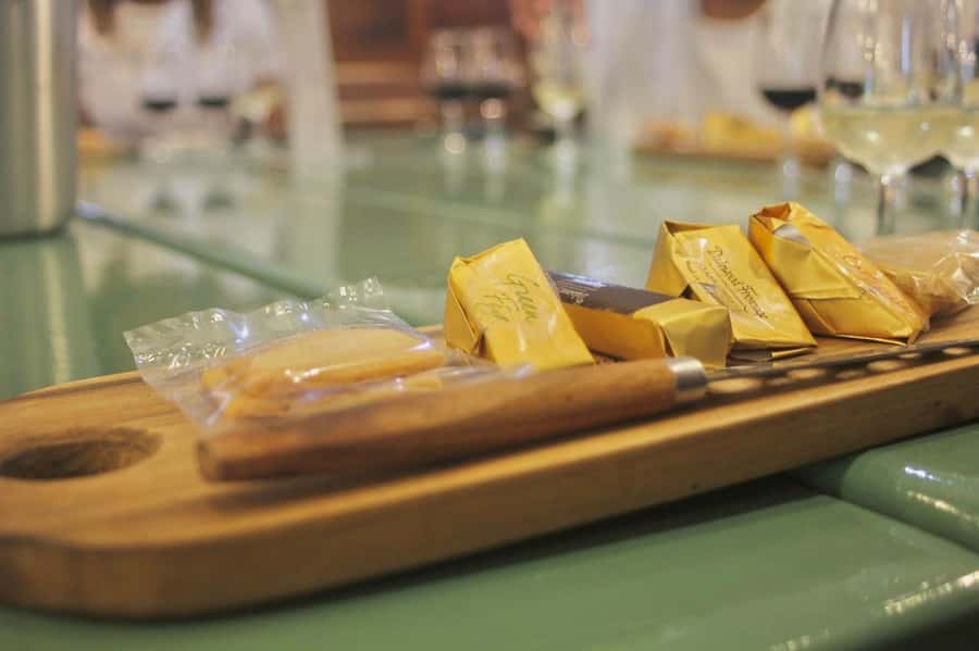 Private Full-Day Winelands Tour in Stellenbosch - Wine quality and service can vary by estate