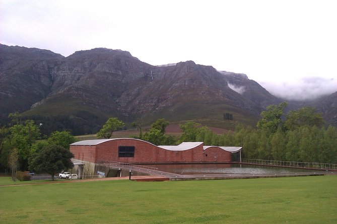 Private Package to Finest Vineyards - Stellenbosch pickup - A private way to see Stellenbosch wine country