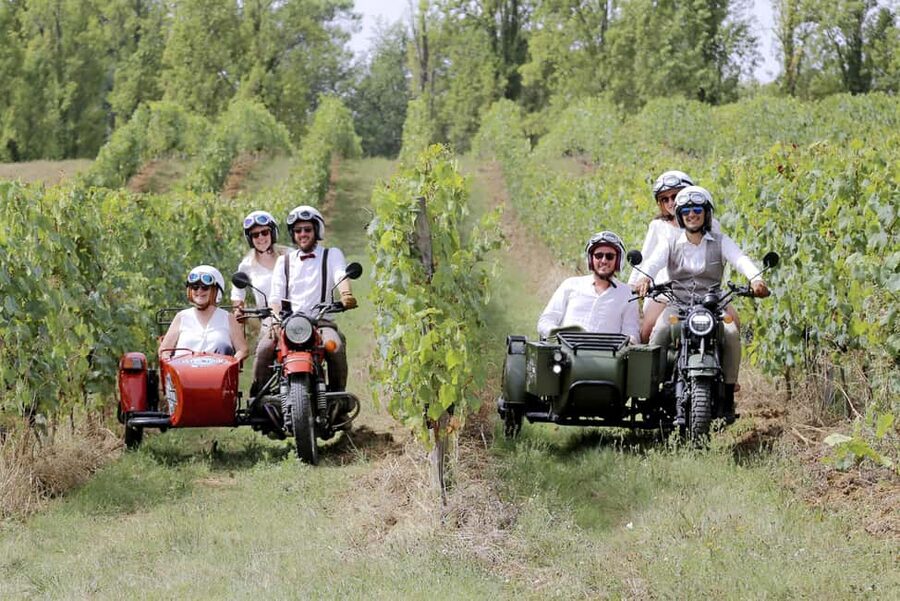 Private ride in the vineyards from Saint-Emilion - Taking the sidecar into the vineyards