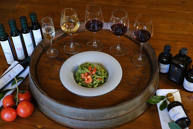 Private Tuscan Lunch with Wine & Evo oil tasting in the Vineyard - A vineyard lunch with more than wine