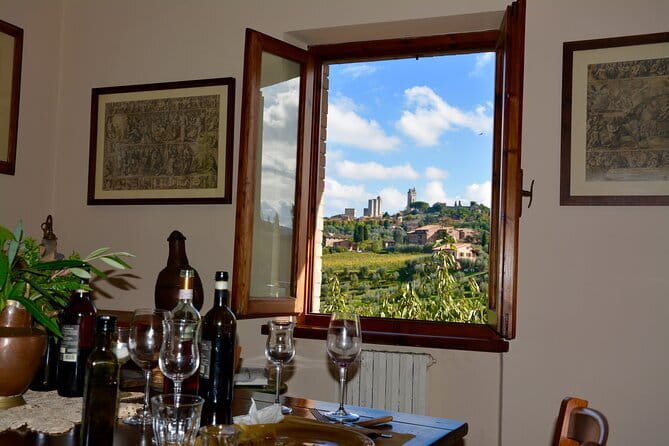 Private Tuscany Day Tour: San Gimignano and Chianti Wine Region from Florence - Who should book this Tuscany day tour?