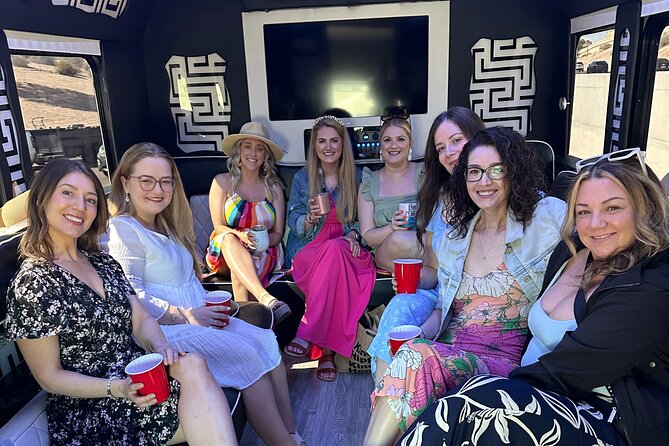 Private Vineyard Tour in Party Bus (4 Vineyards), Includes Lunch - Javelina Leap focuses on Arizona-grown wine