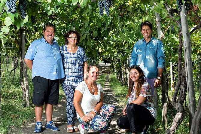 Private Wine Tour,lunch,8 wines, dedicated sommelier and trasport - Who will enjoy this most?