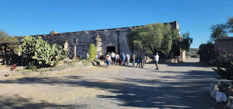 Querétaro: Haciendas, Vineyards, and Magical Towns Day Trip - What the guide adds to the day