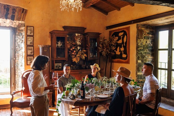 Rome's Vineyard Symphony: Countryside Winetasting Experience - The hosts make the tasting personal