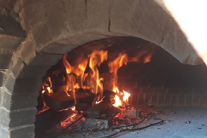 Rome: Wine Tour & Pizza Making Class in a Frascati's vineyard - 5 hours - A family winery with roots dating to 1712
