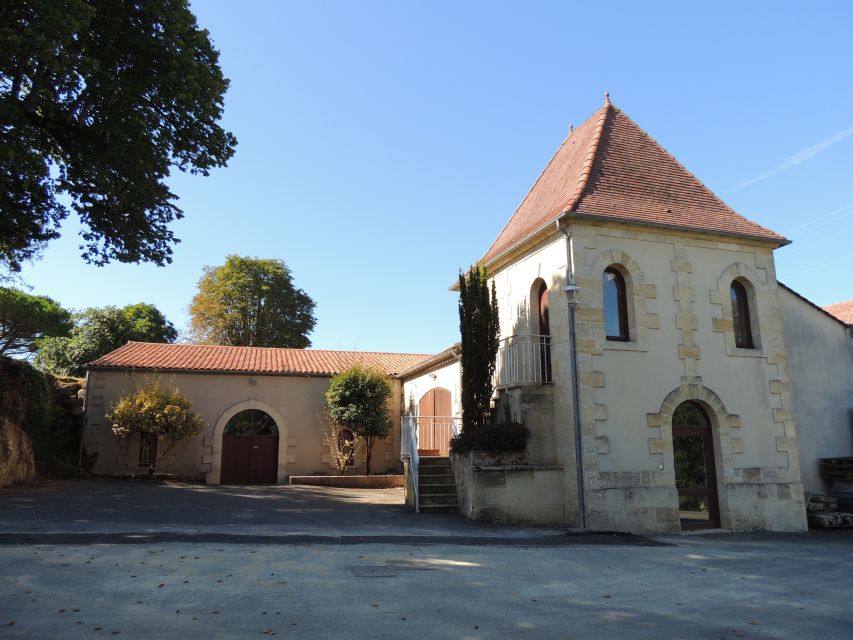 Saint-Émilion: Grand Cru Classé Winery Visit and Tasting - The guides make the difference