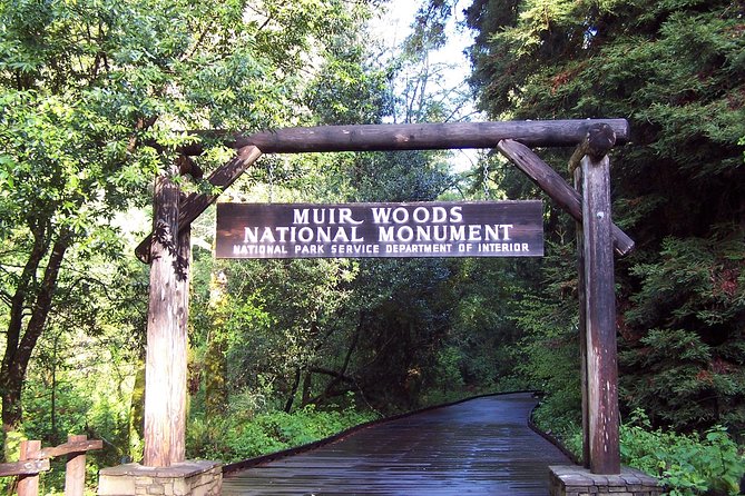 San Francisco: Armstrong Redwoods and Wine Tour with Tastings - Guides can make or break a long day
