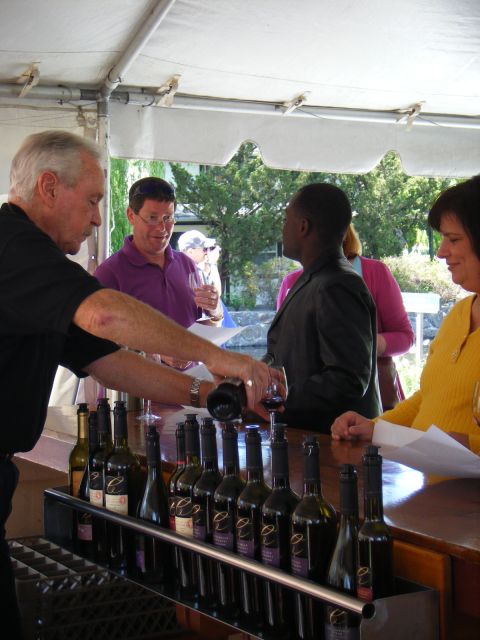 San Francisco: Half-Day Wine Country Tour with Wine Tastings - Leaving Fisherman’s Wharf for the Golden Gate Bridge