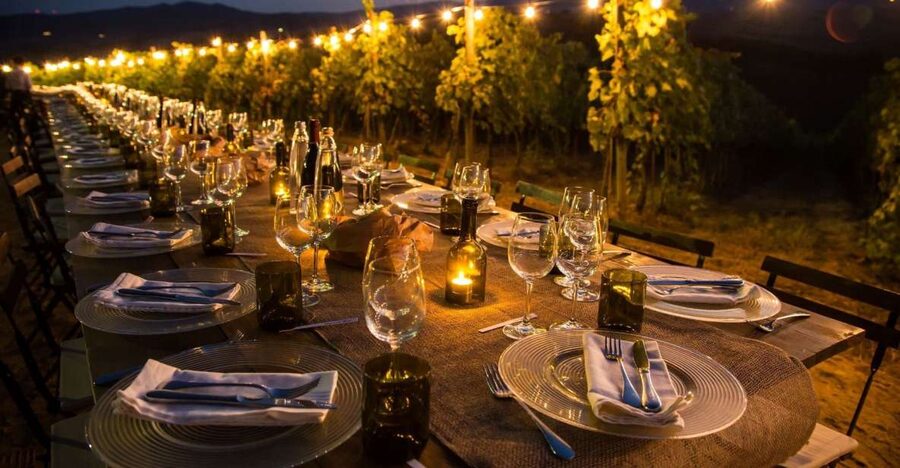 San Gimignano: Romantic Vineyard Dinner - What happens during the two hours