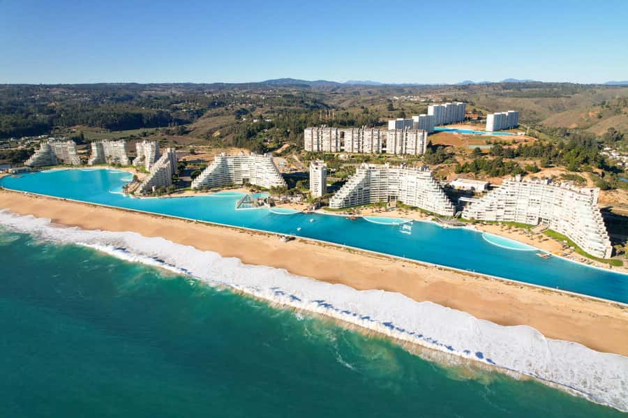 Santiago: Veramonte Vineyard, Isla Negra and Algarrobo, - Chilean seafood at Los Peces Gordos