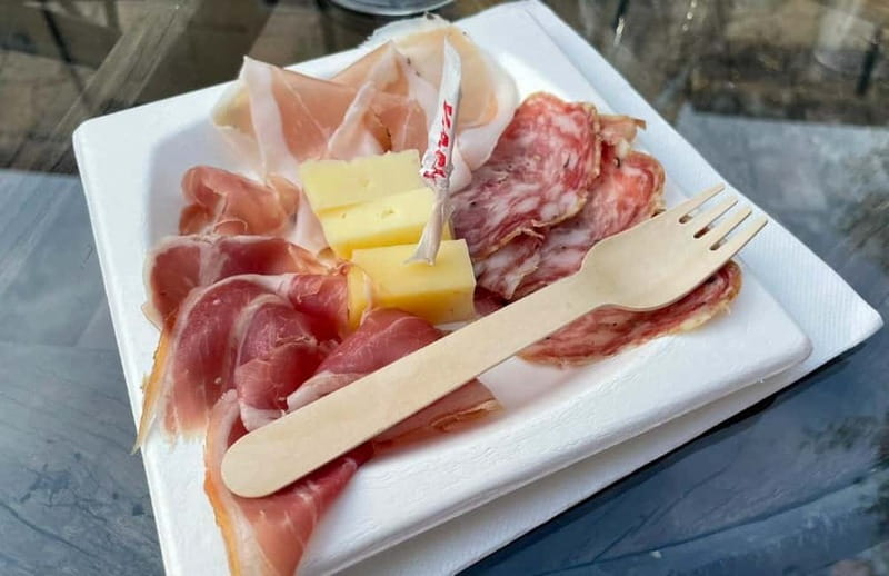 Soave: Wine Tasting and Vineyard Tour in Historical Centre - Why Soave makes a good wine stop