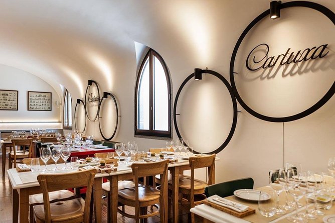 South Portugal Wine Route Private Full Day Tour from Lisbon - From Lisbon to Azeitão by private vehicle