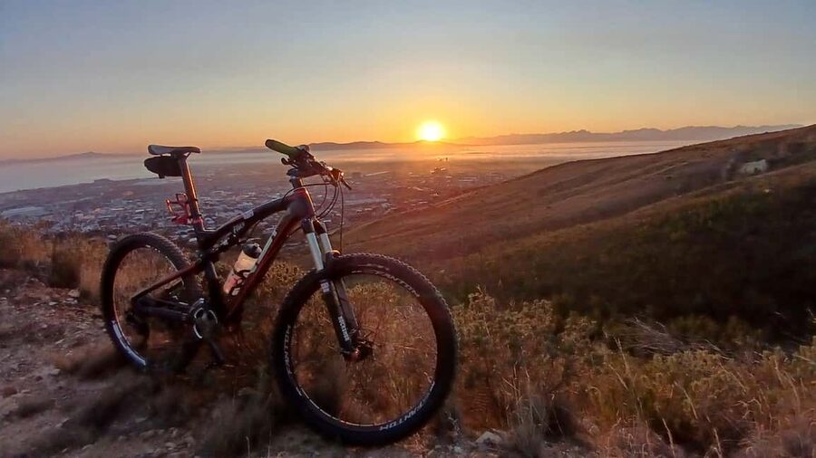 Table Mountain: Mountain Biking to Constantia Wine Estate - Bike quality, support, and physical demands
