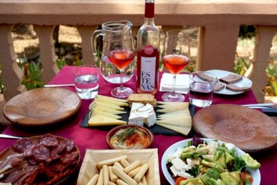 Tapas in the vineyards