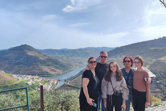 Tour- Douro Wine Region- The Douro Wine Route - Small-producer wine at Peso da Régua
