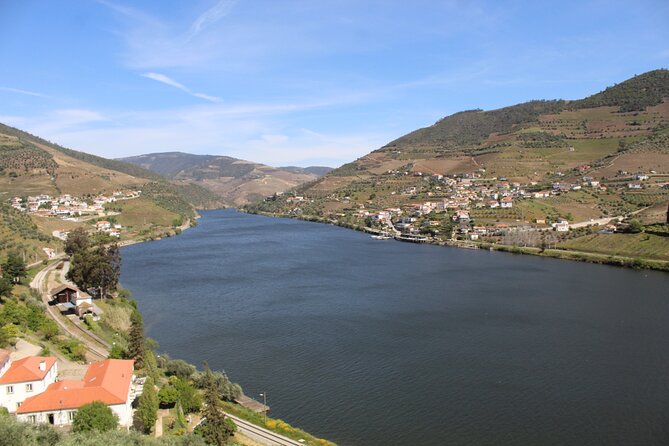 Tour the Douro wine region, and discover the fantastic landscape - Why this Douro trip feels different from a standard wine outing
