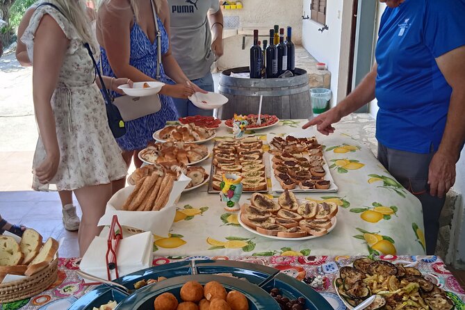 Vineyard Tour, Wine and Sicilian delicacies tasting at a Winery in Agrigento - From grape varieties to traditional production