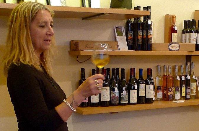 vineyard tour & wine tasting - Who will enjoy this experience most