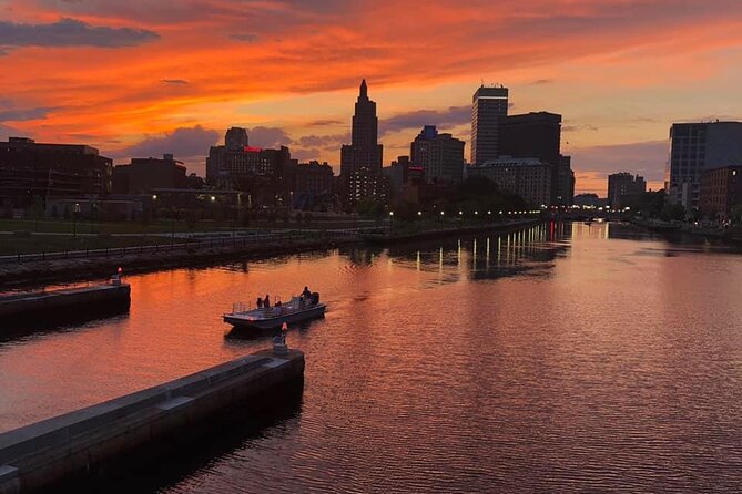 Vineyard Voyages - Floating Wine Tasting - A one-hour tasting on the Providence River