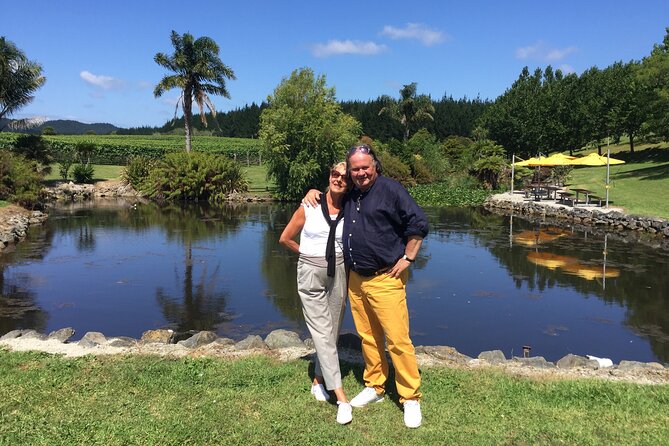 Vineyards Honey and Black Sand Beaches from Auckland - Who will enjoy this outing most?
