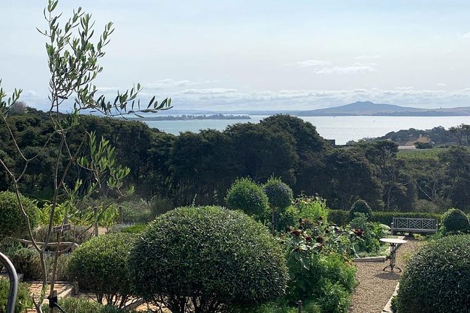 Waiheke Island Vineyards and Bush Walk - What to pack and how to prepare