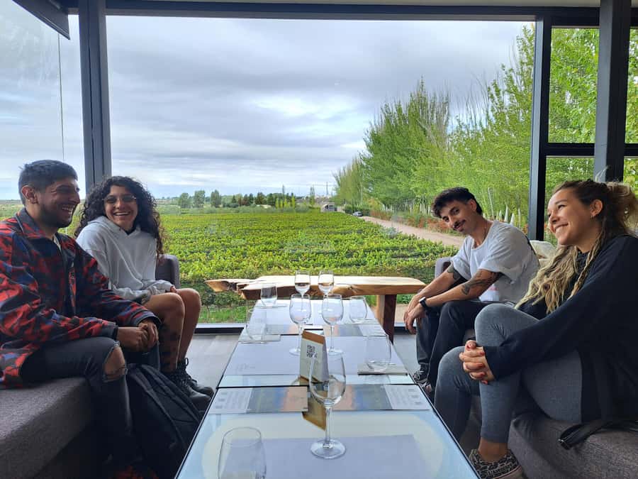 Wine and Chocolate Bike Tour: ride, taste, lunch, vineyards. - Durigutti Family Winemakers and Finca Victoria
