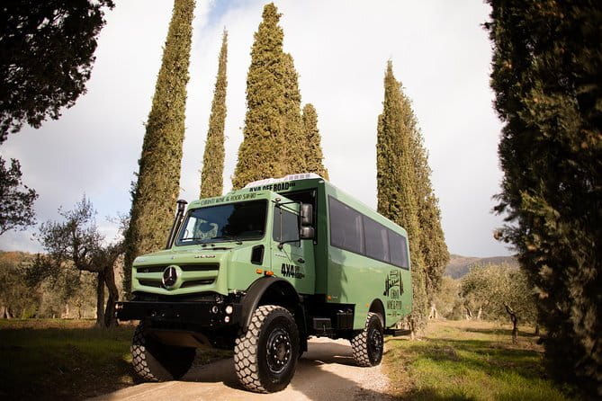 Wine Tour of two Chianti wine estates on the hills of Florence - Who should book this private wine tour?