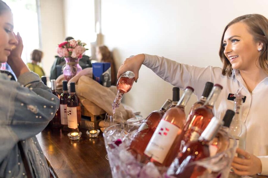 Woodinville Wine Country: Downtown Wine Tasting Pass - Four tastings across Washington wine country